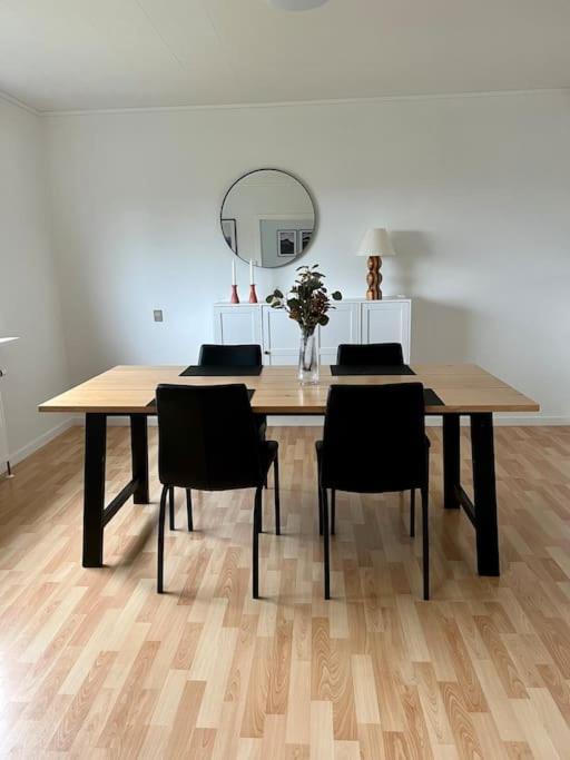 Apartment In The Center Of Torshavn, Free Parking. Exterior photo